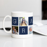 Anpassningsbar Gramps Grandfather Photo Collage Kaffemugg<br><div class="desc">Skapa en söt keepsaké för en älskad morfar i Fars dag eller morföräldradagen med den här enkla designen som innehåller sex av dina favoritfoton från Instagram,  ordnade i en kollagelayout med alternerande fyrkanter i marinblått,  med texten "Gramps". Anpassa med sina barnbarns favoritfoton till en uppskattad gåva till Gramps.</div>