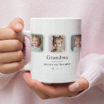 Anpassningsbar Grandma Photo Gift Kaffemugg<br><div class="desc">Gör mormors kaffeögonblick extra speciella med den här personligen fotot mugg, med tre anpassningsbars fotofack och det kärleksfulla meddelandet: "Morma, du är vår favorit." Mjuk pastel ramar runt varje foto ge vid mugg är en modern, försiktig beröring - perfekt för Mors dag, födelsedagar eller bara för att. En hjärtefråga från...</div>