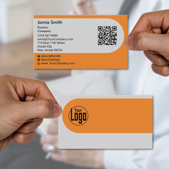 Anpassningsbar Grått Black Orange QR-kod Social li Visitkort (Custom Gray Black Orange QR-code Social Landscape Business Card)