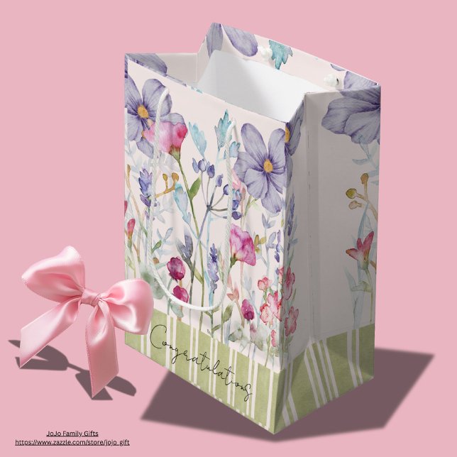 Anpassningsbar grattis vattenfärgslila blommor (Congratulations cute birthay gift bags watercolor wildflowers)