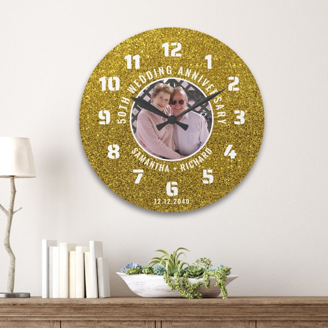 Anpassningsbar Guld Glitter 50:e Bröllop-årsfoto Stor Klocka (Custom Gold Glitter 50th Wedding Anniversary Photo Large Clock
)