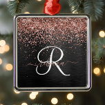 Anpassningsbar Guld Glitter Svarta Gnistran Monogr Julgransprydnad Metall<br><div class="desc">Anpassa enkelt elegantens dekorationsdesign i trendig med söt ro guld mousserande glitter på en svart,  borstad metallisk bakgrund.</div>