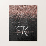 Anpassningsbar Guld Glitter Svarta Gnistran Monogr Pussel<br><div class="desc">Anpassa enkelt elegant-pussel i trendiget med söt guld mousserande glitter på en svart,  borstad metallisk bakgrund.</div>