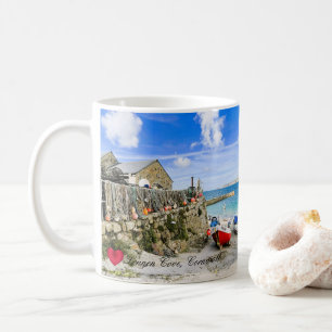 Anpassningsbar Heart Sennen Harbor Boats Cornwall  Kaffemugg