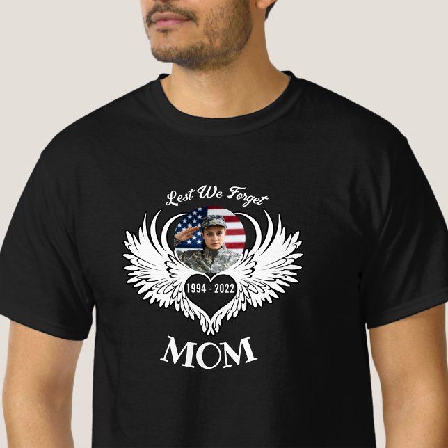Anpassningsbar i överljudsminnet av Veteran Mamma  T Shirt (Skapare uppladdad)