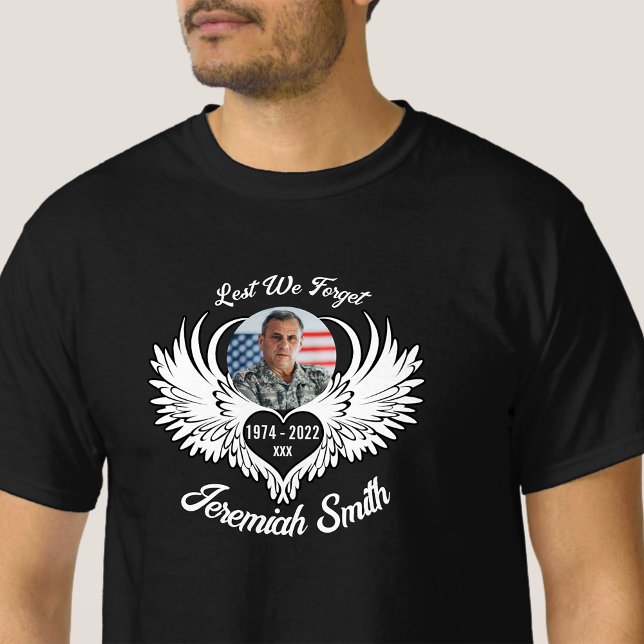 Anpassningsbar i överljudsminnet av Veteran Photo  T Shirt (Skapare uppladdad)