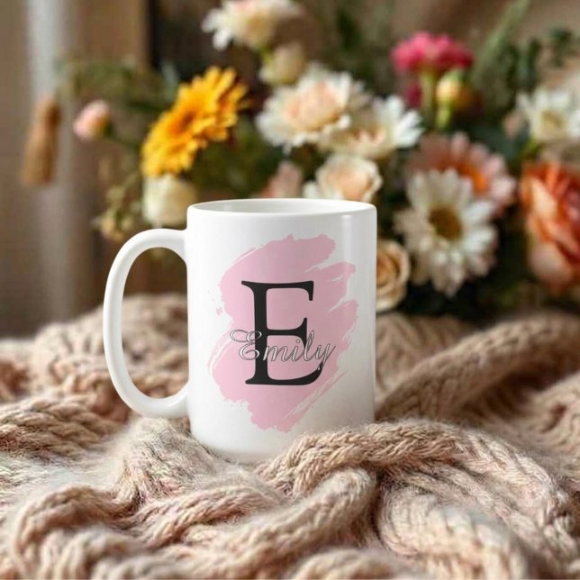 Anpassningsbar kaffemugg med monogram och namn (Fully customizable paint stroke monogram coffee mug)
