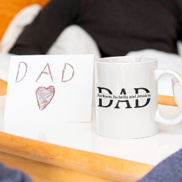 Anpassningsbar Kids Namn i texten Pappa för Far Kaffemugg