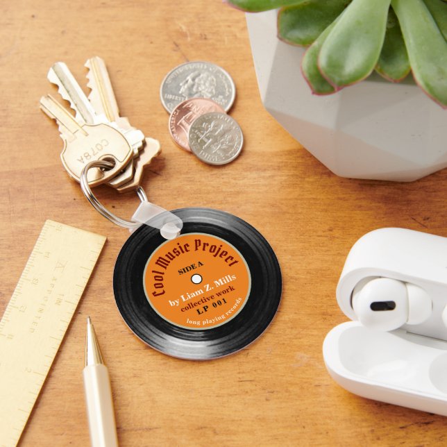 anpassningsbar l.p. vinylpostnyckelkedja med namn nyckelring (Skrivbord)