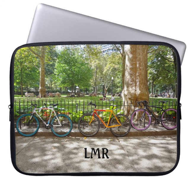 Anpassningsbar Laptop sleeve (Framsidan)