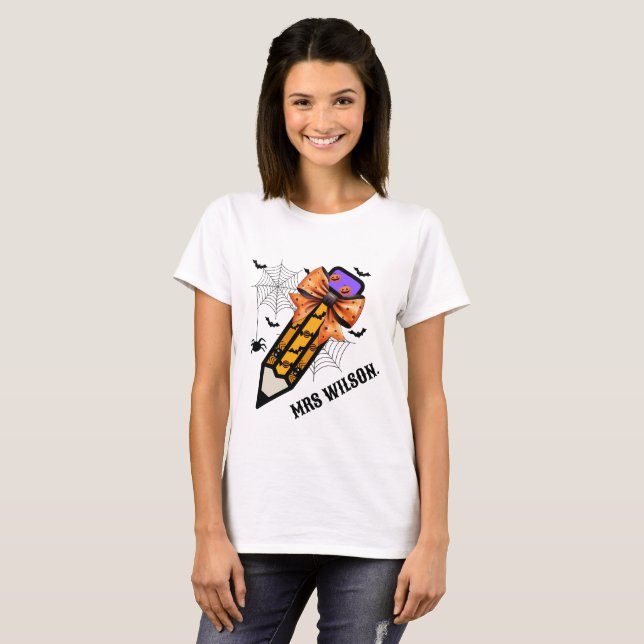 Anpassningsbar Lärare Namn Halloween Personlig Lär T Shirt (Hel framsida)