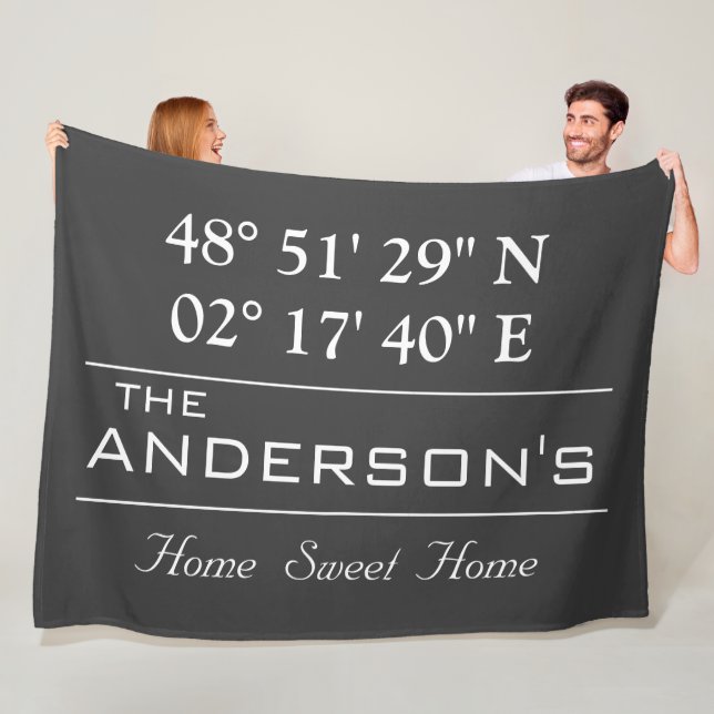 Anpassningsbar Latitude Longitud Family Namn Home  Fleecefilt (På plats)