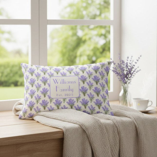 Anpassningsbar Lavender Bunches Prydnadskudde (Skapare uppladdad)