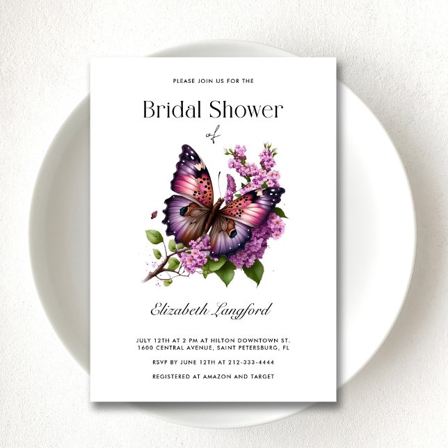 Anpassningsbar lila blommig fjäril bröllopsfest inbjudningar (Customizable Purple Floral Butterfly Bridal Shower Invitation)