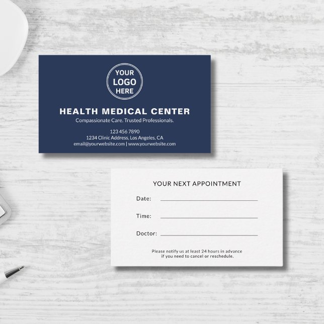Anpassningsbar Logotyp Healthcare Clinic Doktor Na Tidsbeställning Kort (Custom Logo Healthcare Clinic Doctor Navy Blue Appointment Card)