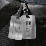 Anpassningsbar Logotyp Monogrammed Silver Grått Br Bagagebricka<br><div class="desc">Anpassningsbar Logotyp Monogrammed Silver Grått Brushed Metall Luggage Tag. Anpassa den med din information och din logotyp.</div>