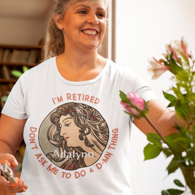 Anpassningsbar Lusnyj Elegant Pension-gåvor till h T Shirt (Custom Funny Elegant Retirement Gifts for Her Mom)