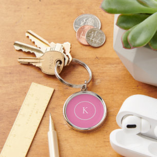 Anpassningsbar minimalistiskt monogram rund silverfärgad nyckelring