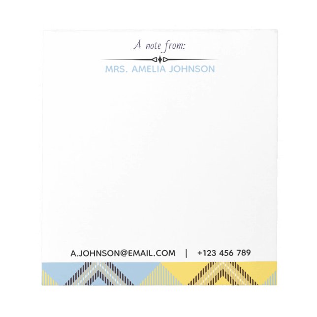 Anpassningsbar Modern Script Namn Email Tel Play T Anteckningsblock (Framsida)