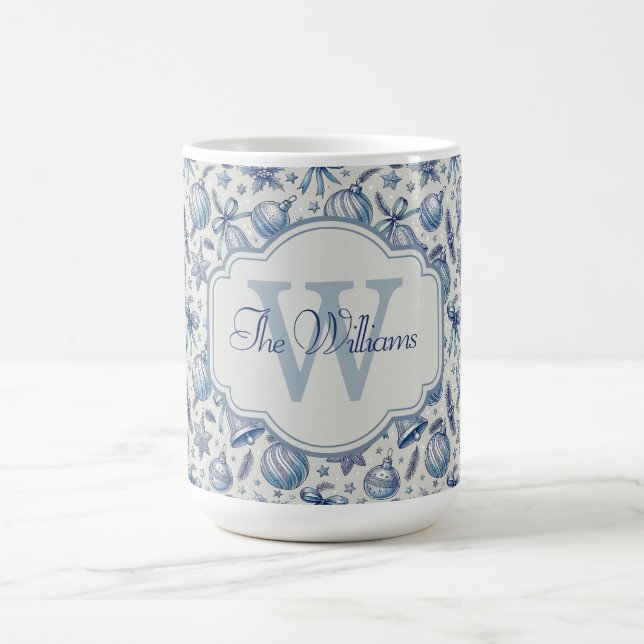 Anpassningsbar Monogram Blue Toile jul Ornaments Kaffemugg (Center)