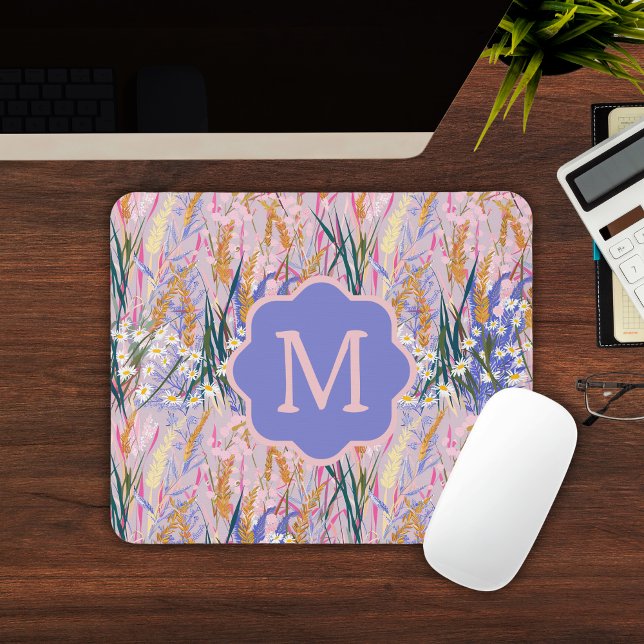 Anpassningsbar Monogram Lavender Musmatta (Lavender Daisies Custom Initial Monogram Floral Mouse Pad
)