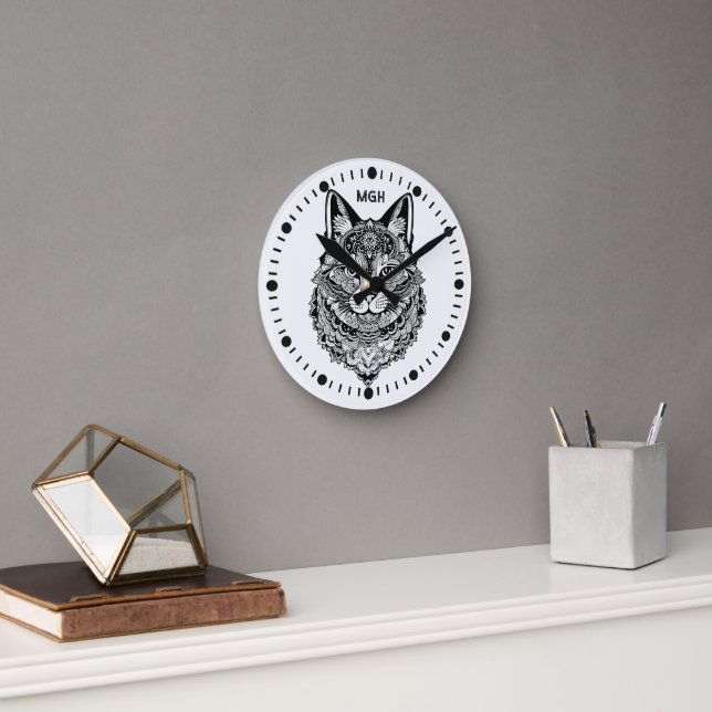 Anpassningsbar Monogram Ornamental Cat Rund Klocka (Kontor)