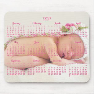 Anpassningsbar Mouse Pad Rosa Calendar 2017 Baby P Musmatta