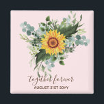 Anpassningsbar Newlyweds Rustic Sunblommor Eucalyp Magnet<br><div class="desc">Lägg till din egen text som du vill för att anpassa den här fantastiska vattenfärgsillustrationen av solblommor,  eukalyptus löv och grönenergi. Idealisk bröllop-presentartikel för nylweder,  brudens sida,  bridesmaid,  maid of honor,  blomflicka,  mor av brud eller groom. Redigera texten till kostym.</div>