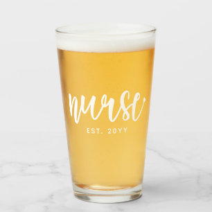 Anpassningsbar Nurse Est Typography Nurse RN stude Glaskopp