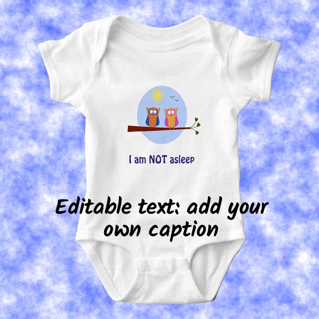 Anpassningsbar om lustig tecknad i dagtid uggla tröja (Skapare uppladdad)