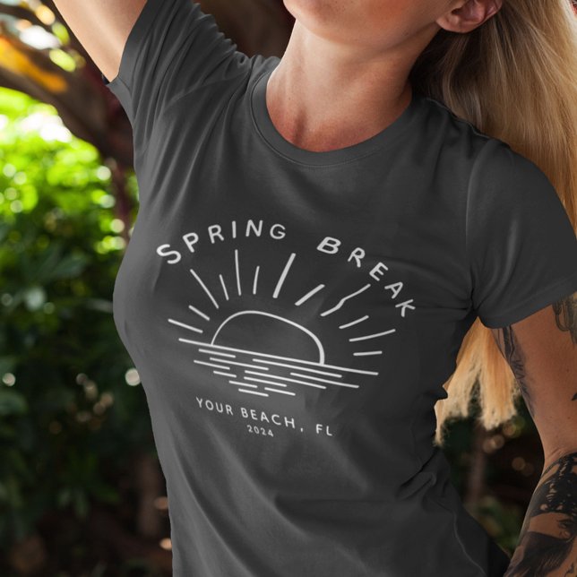 Anpassningsbar Påsklov Sommarflickvän Resa T Shirt (Personalize with your the destination of your spring break trip this year!)