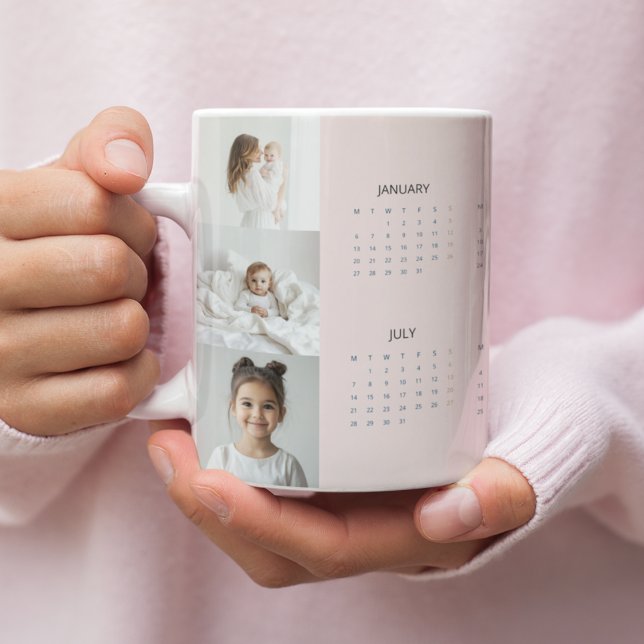 Anpassningsbar Pastel Rosa 2025 Calendar med tre f Jumbo Mugg (Skapare uppladdad)