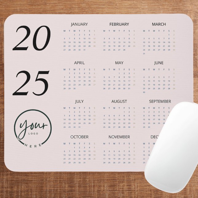 Anpassningsbar Pastel Rosa 2025-kalender med Logot Musmatta (Skapare uppladdad)