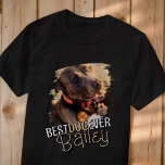 Anpassningsbar Pet-foto för modern Coola-uppspelni T Shirt<br><div class="desc">Den här lekande och moderna designen består av roligt typografi och lägger till ett anpassningsbar foto av din hund. "Bästa Hund någonsin" lägger till skjortan.</div>