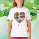 Anpassningsbar Photo Add Namn Personlig T-Shirt<br><div class="desc">Ladda upp ett foto, lägg till namn eller text och skapa enkelt personligens fotot-tröja. Klicka på ANPASSA YTTERLIGARE om du vill ändra texten färg. Du kan ÖVERFÖRA DESIGN på andra Zazzle-produkter och justera den så att den passar de flesta Zazzle-objekt. StandardStudio-design görs i vektorgrafik med hög upplösning för utskrift av...</div>