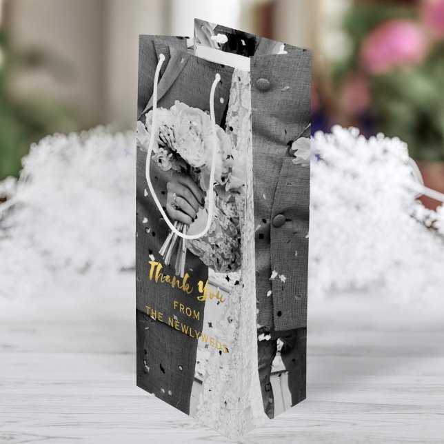 Anpassningsbar Photo Bröllop Tack Vin Gift Bag (Add your photo and name and fill with wine (the best gift of all))