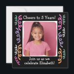 Anpassningsbar Photo Cheers till 5 års födelsedags Inbjudningar<br><div class="desc">Personligens fotoinbjudan till milstolpen på 5-årsdagen - Skål till 5 år! Gör detta helt unikt genom att lägga till ditt speciella foto- och anpassningsbar-meddelande för inbjudan i party.</div>