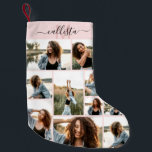Anpassningsbar Photo Collage Monogram Namn Initial Liten Julstrumpa<br><div class="desc">Denna söta och coola julklapp är perfekt för varje familjemedlem. Gör en speciell och anpassad lagring för din helgdag-dekoration. Den har nio fotokollage för anpassade i bild med en personlig i monogram namn i svart och ro i rosa ovanpå en enkel rosa. Det är elegant, roligt, modern och unik. ***VIKTIG...</div>