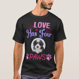 Anpassningsbar Photo Kärlek har fyra Tass Alla hjä T Shirt