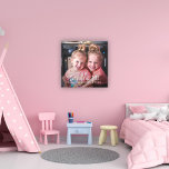 Anpassningsbar Photo make it Unique Twin Sisters Canvastryck<br><div class="desc">Lägg till ditt favoritfoto om du vill anpassa och anpassa kanvastrycket för eleganten. Skapat för tvillingflickor,  men du kan ladda upp alla foton och anpassa texten i enlighet med detta. Perfekt för att få en personlig beröring till vilket barnrum som helst. Foto av Tim Bish från Unsplash,  tack!</div>
