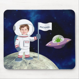 Anpassningsbar Photo Spaceman på Måne Kids Roligt Musmatta