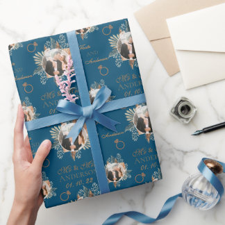 Anpassningsbar Photo Watercolor Blommigt Mr & Mrs  Presentpapper