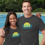 Anpassningsbar Pickleball Shirt 3 Linjer Anpassnin T Shirt<br><div class="desc">Ställ dig på domstolen med den här anpassningsbarna. Underbar för turneringar,  klubbar,  matchande spelskjortor eller daglig lek. Lägg till 3 linjer anpassningsbar text - namn,  data etc. eller ta bort.</div>