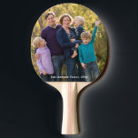 Anpassningsbar Ping Pong Paddle med familjefoto Pingisracket<br><div class="desc">Anpassningsbar pingpongpaddel med familjens foto och text. Du kan skapa en egen paddel,  bara lägga till fotot och texten. Unika gåvor för födelsedagar,  jul eller andra dagar.. Fotografi © Storytree Studios,  Stanford,  CA</div>