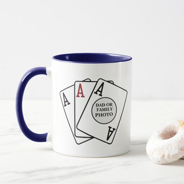 Anpassningsbar Poker Card Player 3 Ess Photo Mugg (Med munk)