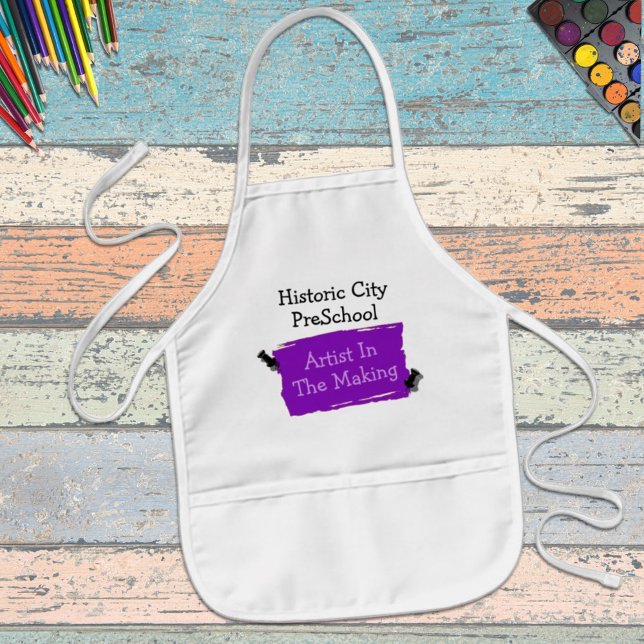 Anpassningsbar Preschool Roligt Lila  Skrot Papper Barnförkläde (Personalize this fun apron as a gift for  someone special or as a childcare business accessory.)