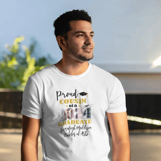 Anpassningsbar Proud Cousin-Him Photo 2024 Student T Shirt (Skapare uppladdad)