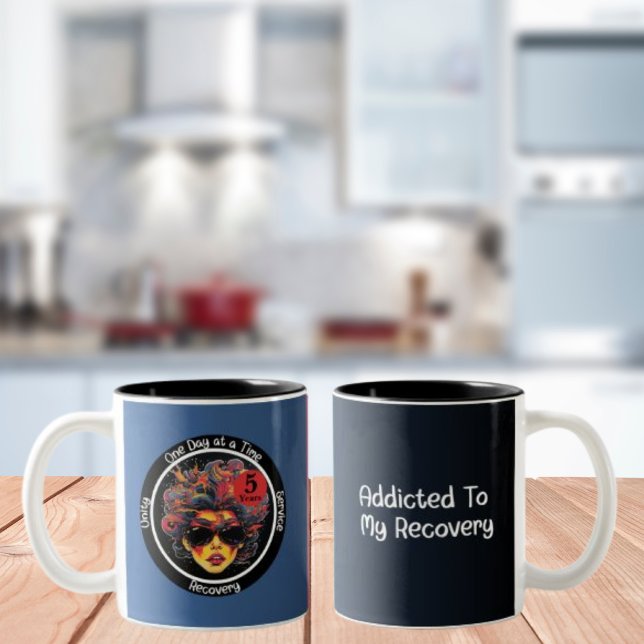 Anpassningsbar Recovery Milestone Gift för hennes  Två-Tonad Mugg (Skapare uppladdad)