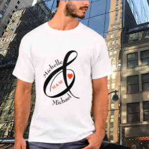 Anpassningsbar Romantic Initialer First Namn Heart T Shirt