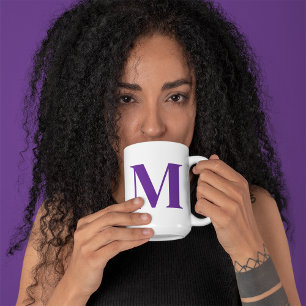 Anpassningsbar Royal Lila Brev Personlig Inledande Kaffemugg